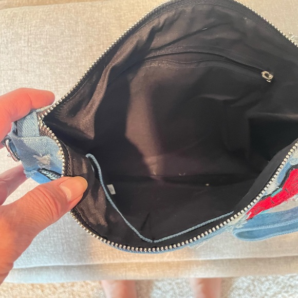 Crossbody bag - Picture 4 of 7